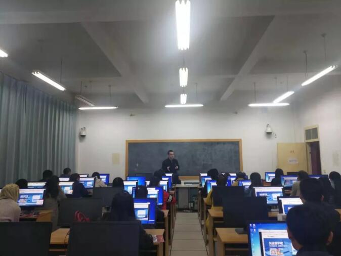 臨夏州教師培訓(xùn)中心 | 堅(jiān)持自主學(xué)習(xí)，強(qiáng)化時(shí)間觀念