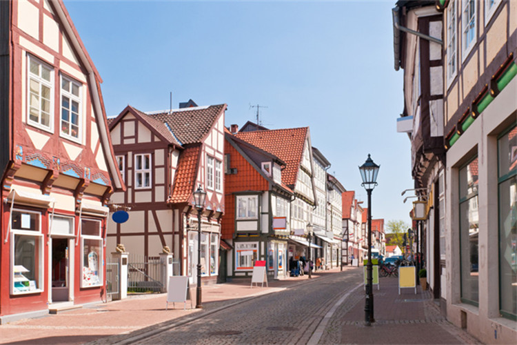 衢州有沒有快速提升學(xué)歷的方式？