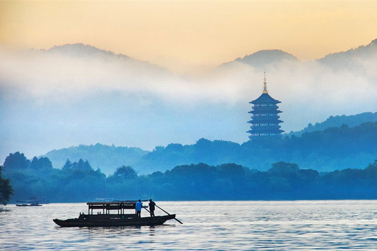 報(bào)考中國(guó)地質(zhì)大學(xué)（北京）網(wǎng)絡(luò)教育的學(xué)費(fèi)是多少？