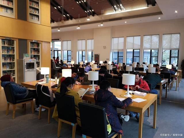 哈佛學(xué)霸秘訣：莫要深陷“題海戰(zhàn)術(shù)”，精練深思是關(guān)鍵