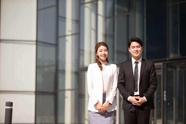 江南大學(xué)成人自考好過(guò)嗎？考試難嗎？