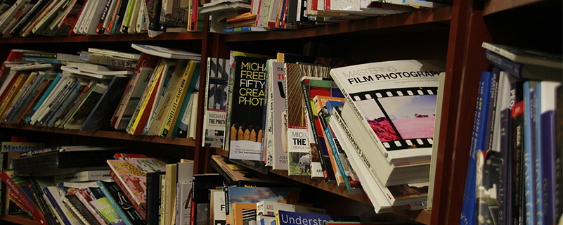 中國醫(yī)科大學(xué)網(wǎng)絡(luò)教育入學(xué)考試考什么？